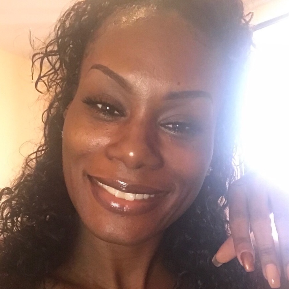 Meet your Posher, Tara